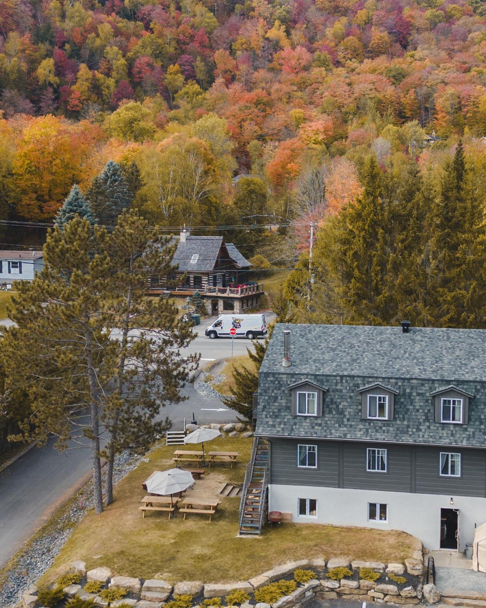 Auberge Manitonga Mont-Tremblant Exterior photo